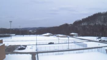 Weather camera view of Kiski Area HS.