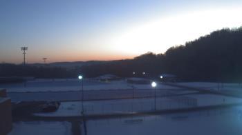 Weather camera view of Kiski Area HS.