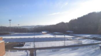 Weather camera view of Kiski Area HS.