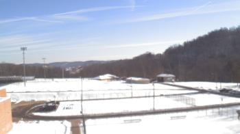 Weather camera view of Kiski Area HS.