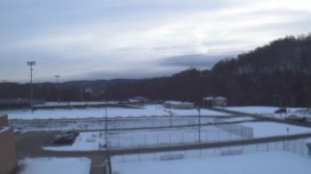 Weather camera view of Kiski Area HS.