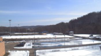 Weather camera view of Kiski Area HS.