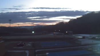 Weather camera view of Kiski Area HS.