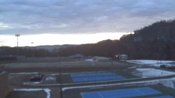 Weather camera view of Kiski Area HS.