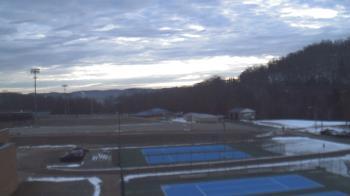 Weather camera view of Kiski Area HS.