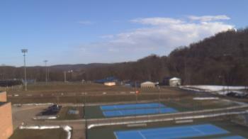 Weather camera view of Kiski Area HS.