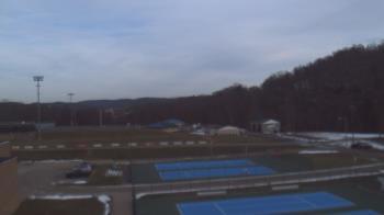 Weather camera view of Kiski Area HS.