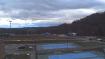 Weather camera view of Kiski Area HS.