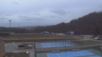 Weather camera view of Kiski Area HS.