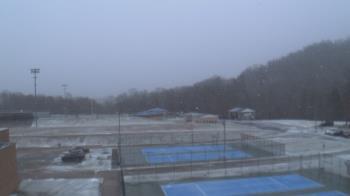 Weather camera view of Kiski Area HS.