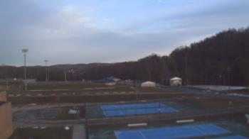 Weather camera view of Kiski Area HS.