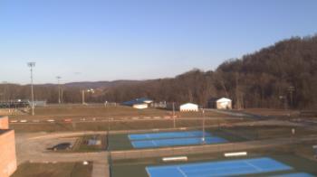 Weather camera view of Kiski Area HS.