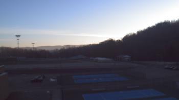 Weather camera view of Kiski Area HS.