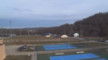 Weather camera view of Kiski Area HS.