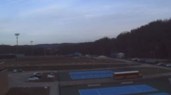 Weather camera view of Kiski Area HS.