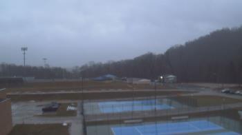 Weather camera view of Kiski Area HS.