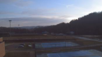 Weather camera view of Kiski Area HS.