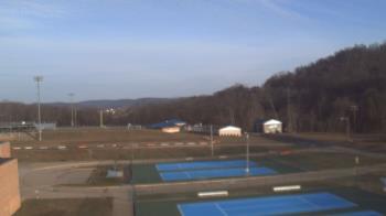 Weather camera view of Kiski Area HS.
