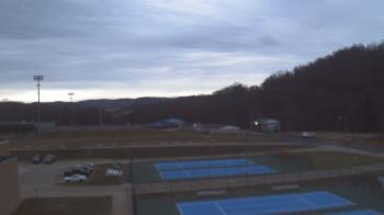 Weather camera view of Kiski Area HS.