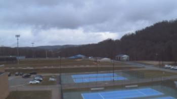 Weather camera view of Kiski Area HS.
