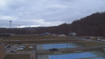 Weather camera view of Kiski Area HS.