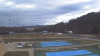 Weather camera view of Kiski Area HS.