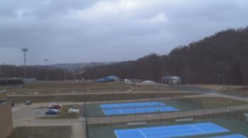 Weather camera view of Kiski Area HS.