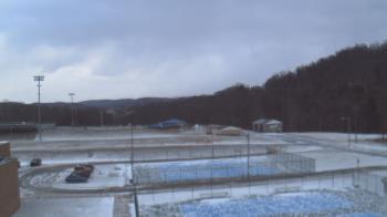 Weather camera view of Kiski Area HS.