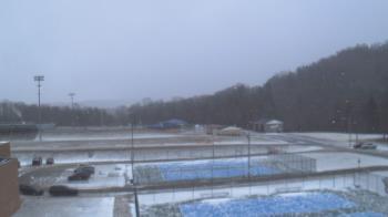 Weather camera view of Kiski Area HS.