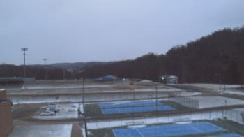 Weather camera view of Kiski Area HS.