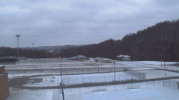 Weather camera view of Kiski Area HS.