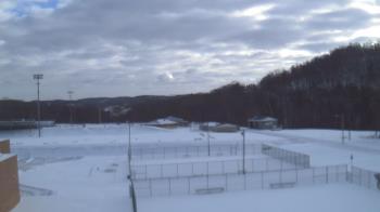 Weather camera view of Kiski Area HS.