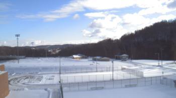 Weather camera view of Kiski Area HS.