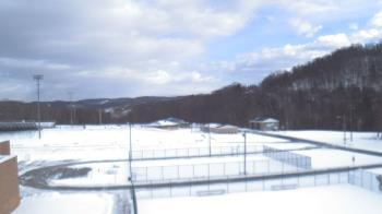 Weather camera view of Kiski Area HS.