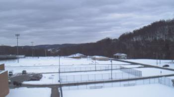 Weather camera view of Kiski Area HS.