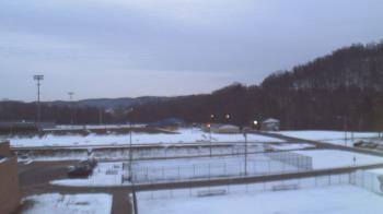 Weather camera view of Kiski Area HS.