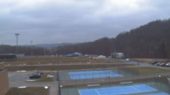 Weather camera view of Kiski Area HS.