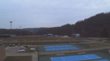 Weather camera view of Kiski Area HS.