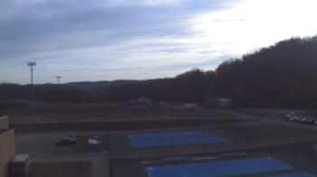 Weather camera view of Kiski Area HS.