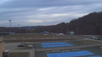 Weather camera view of Kiski Area HS.