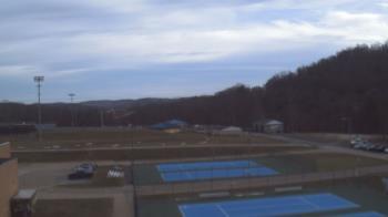 Weather camera view of Kiski Area HS.