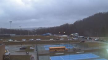 Weather camera view of Kiski Area HS.