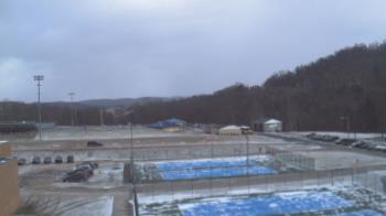 Weather camera view of Kiski Area HS.