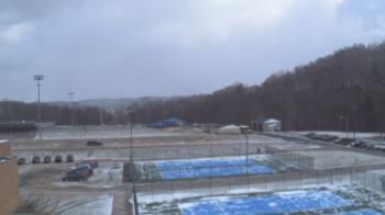 Weather camera view of Kiski Area HS.