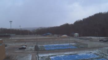 Weather camera view of Kiski Area HS.