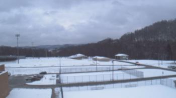 Weather camera view of Kiski Area HS.