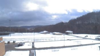 Weather camera view of Kiski Area HS.