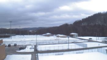 Weather camera view of Kiski Area HS.