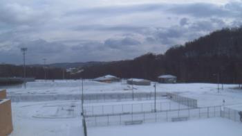 Weather camera view of Kiski Area HS.