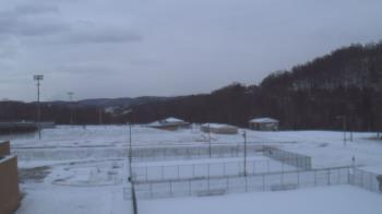 Weather camera view of Kiski Area HS.